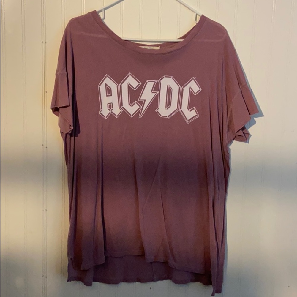 Ac/dc t-shirt